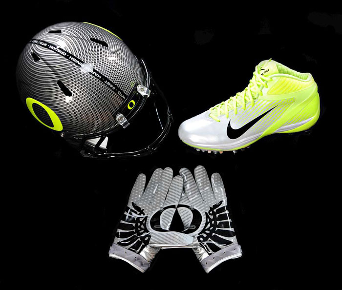 New Oregon Ducks Football Uniforms 